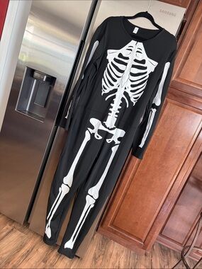 Black Skeleton One-Piece Costume Jumpsuit - White Bone Print Halloween 🎃